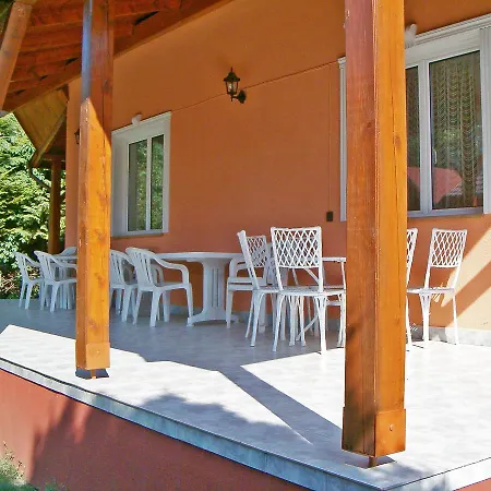 Ferienhaus Holiday Balaton H454 *