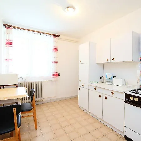 Holiday Balaton H454 *